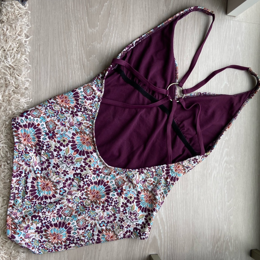 One piece suit